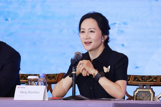 梵克雅宝全球涨价	，为什么大家通宵排队买？ 第41张